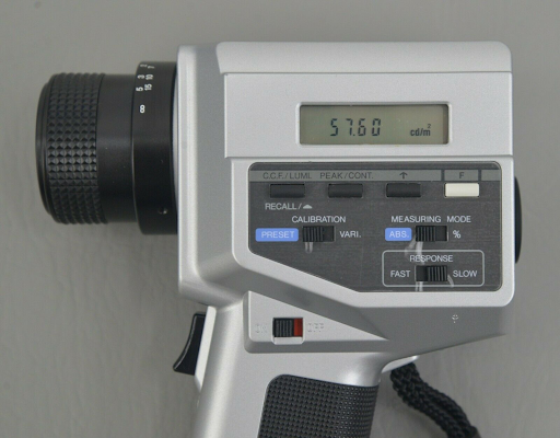 Измеритель яркости Konica Minolta LS-100